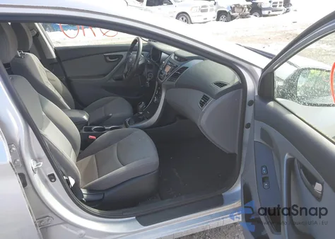 2014 Hyundai Elantra Se z USA, uszkodzony, nr VIN KMHDH4AE4EU116387